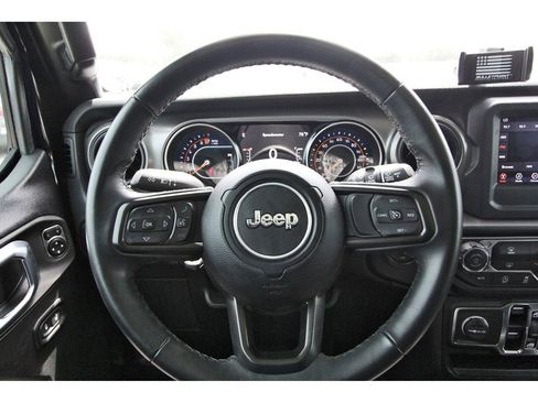 Used 2022 Jeep Wrangler Unlimited Sport AWD/4WD image 11