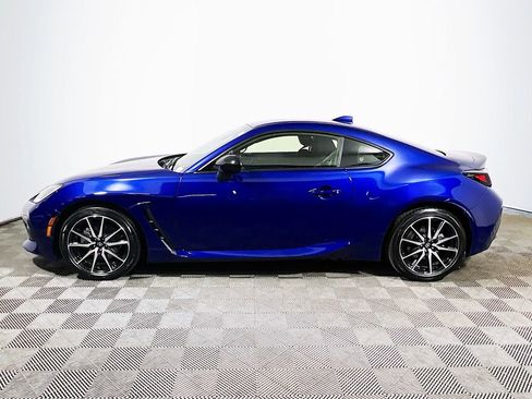 Certified 2024 Toyota GR86 RWD image 5