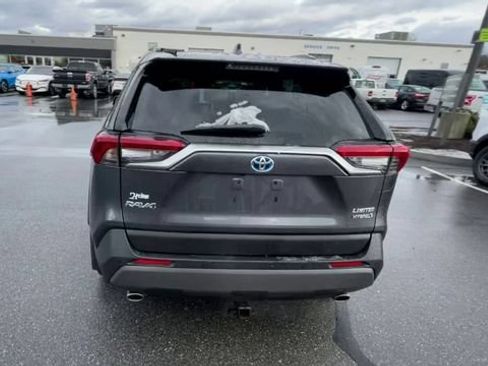 Certified 2019 Toyota RAV4 Limited w/ Carpet Mat Package AWD/4WD image 3