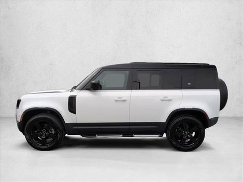 Certified 2024 Land Rover Defender 110 S AWD/4WD image 9