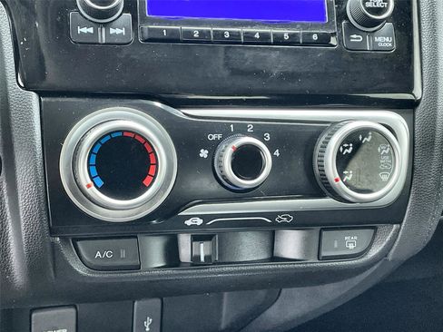 Used 2019 Honda Fit LX image 23