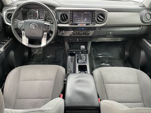 Used 2023 Toyota Tacoma SR5 RWD image 12