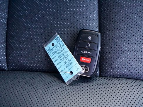 Used 2025 Toyota Tundra SR5 image 36