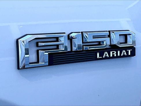 Used 2017 Ford F150 Lariat image 10