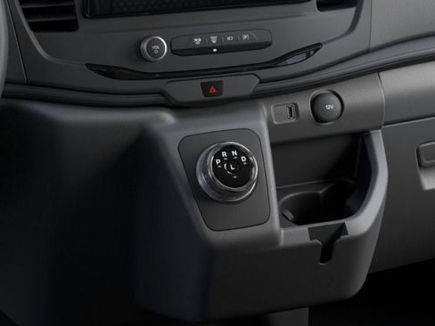 New 2026 Ford E-Transit Base image 43