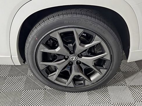 New 2026 Lexus TX 500h AWD image 7