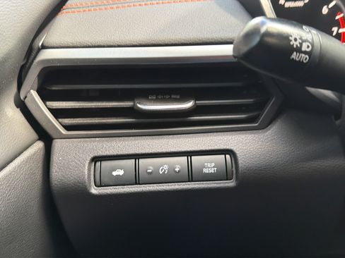 Used 2022 Nissan Altima 2.5 SR FWD image 23