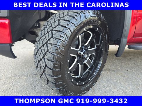 New 2026 GMC Sierra 1500 AT4 w/ Technology Package AWD/4WD image 33