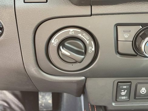 New 2026 Nissan Frontier PRO-4X w/ Tow Package AWD/4WD image 27