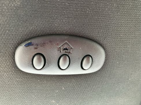 Used 2019 Dodge Grand Caravan GT w/ Safety Sphere Group FWD image 23