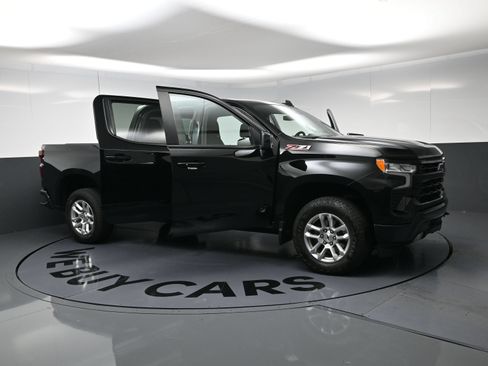Used 2024 Chevrolet Silverado 1500 RST w/ Z71 Off-Road Package AWD/4WD image 25