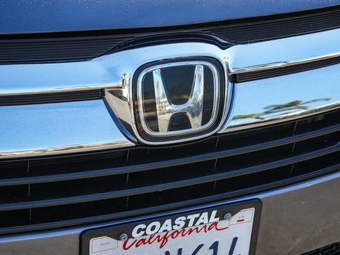 Used 2020 Honda Odyssey EX image 9