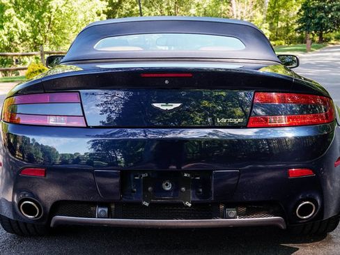 Used 2008 Aston Martin V8 Vantage Roadster RWD image 21