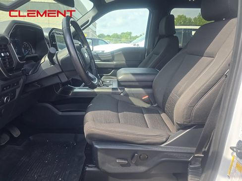 Used 2022 Ford F150 XLT w/ Equipment Group 302A High AWD/4WD image 3