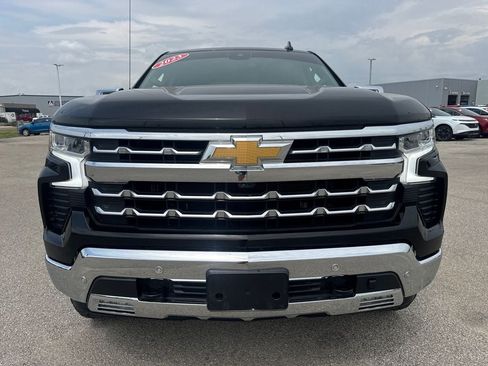 Used 2023 Chevrolet Silverado 1500 LTZ AWD/4WD image 10