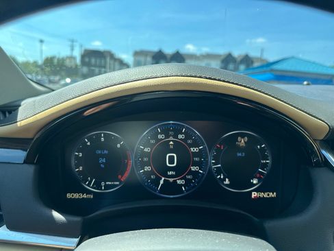 Used 2014 Cadillac XTS Premium FWD image 11