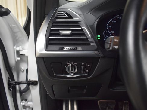 Used 2023 BMW X3 M40i image 31