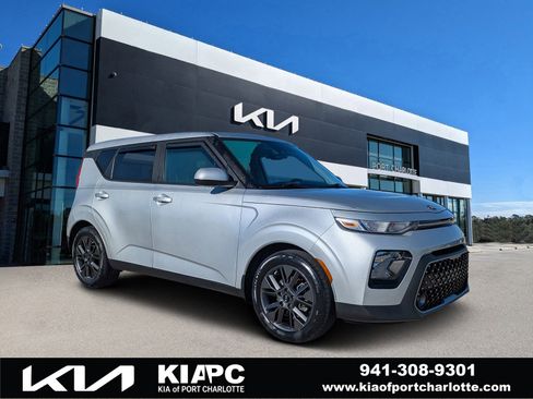 Used 2021 Kia Soul EX image 1