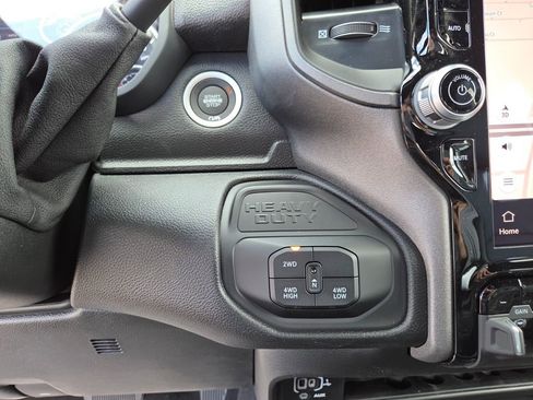 New 2026 RAM 2500 Tradesman AWD/4WD image 15