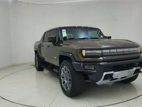 Used 2024 GMC Hummer EV 3X w/ LPO, Illumination Package image 63