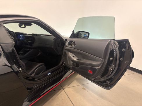 Used 2024 Nissan Z NISMO w/ Floor Mat Package RWD image 35