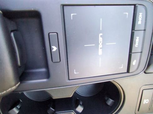 Used 2024 Lexus IS 350 F Sport RWD image 22