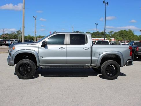 Used 2024 Chevrolet Silverado 1500 RST w/ Convenience Package II AWD/4WD image 6