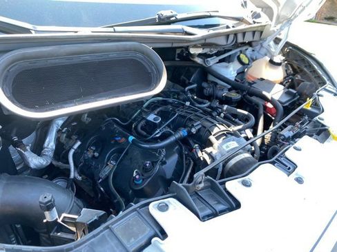 Used 2020 Ford Transit 250 Low Roof AWD image 26