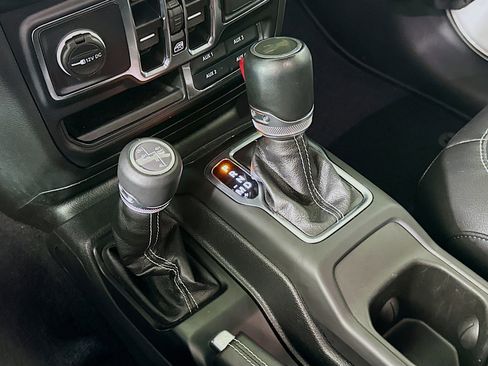 Used 2023 Jeep Wrangler Sahara w/ Cold Weather Group image 24