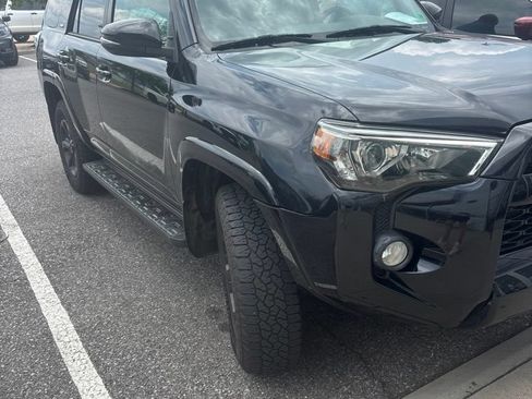 Used 2018 Toyota 4Runner SR5 Premium AWD/4WD image 1