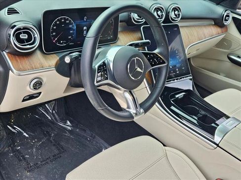 Used 2023 Mercedes-Benz C 300 4MATIC Sedan image 10