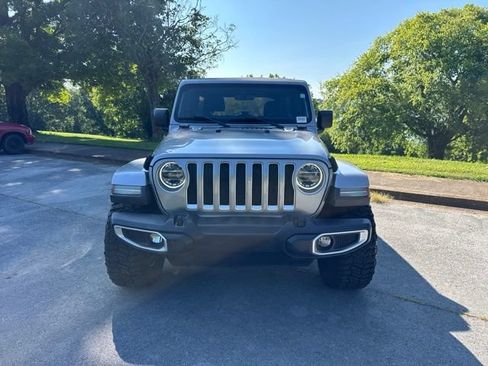 Used 2020 Jeep Wrangler Unlimited Sahara AWD/4WD image 2
