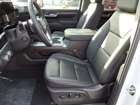 New 2026 GMC Sierra 1500 SLT w/ SLT Premium Plus Package image 5