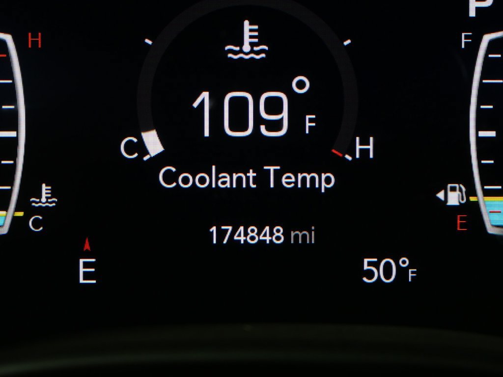 Used 2019 Chrysler Pacifica Limited FWD image 29