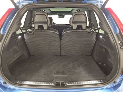 Used 2019 Volvo XC90 T5 R-Design w/ Advanced Package image 35