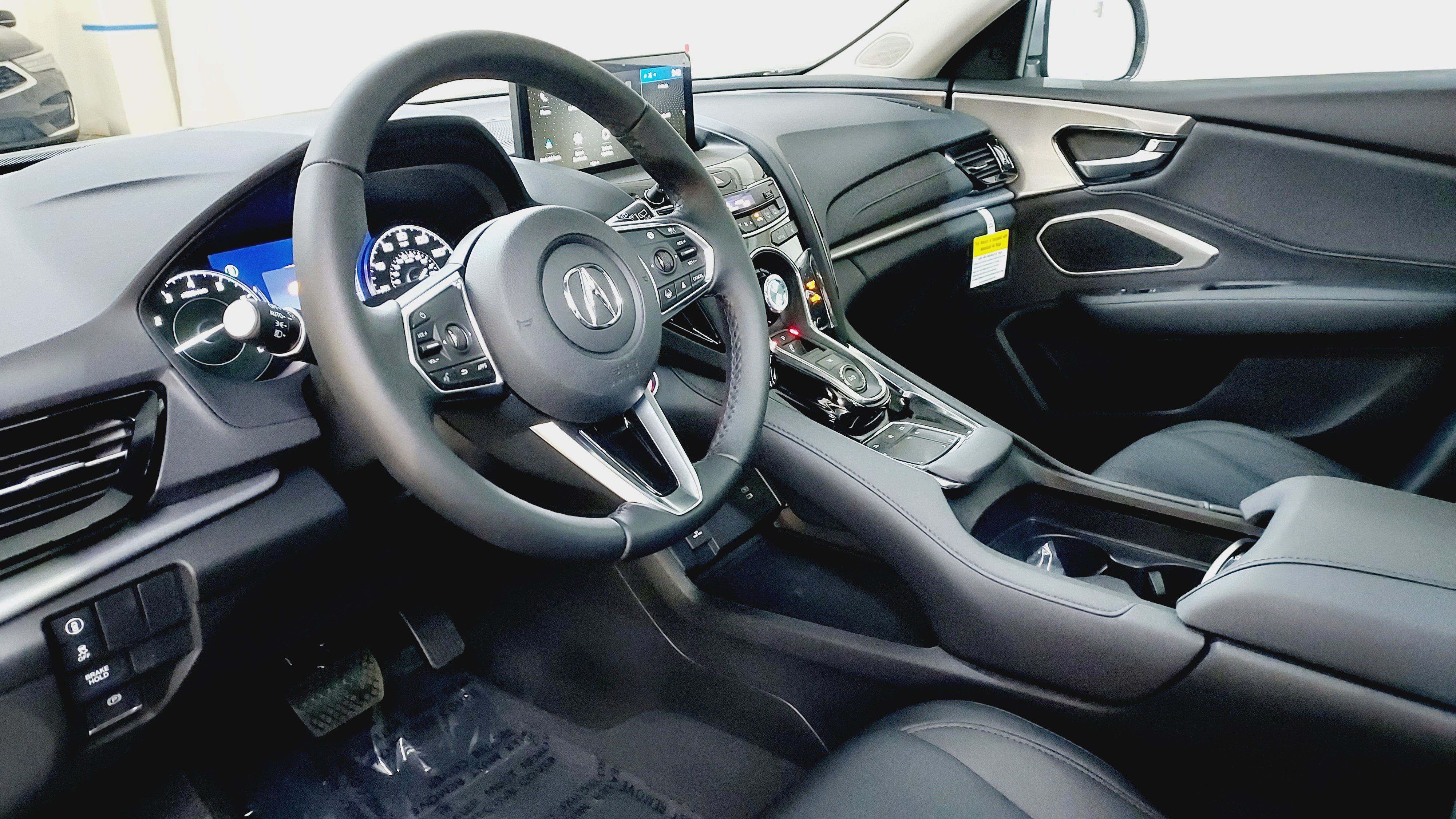 Used 2026 Acura RDX SH-AWD image 31