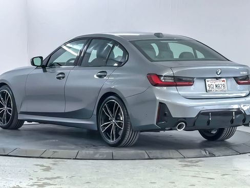 Used 2023 BMW 330i Sedan w/ M Sport Package RWD image 6