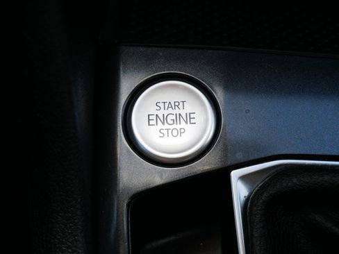 Certified 2023 Volkswagen Tiguan S image 30