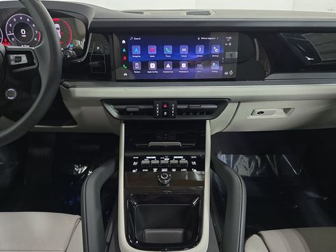 New 2026 Porsche Cayenne image 16