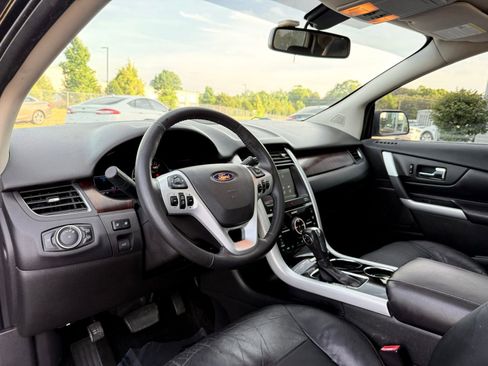 Used 2013 Ford Edge Limited image 18