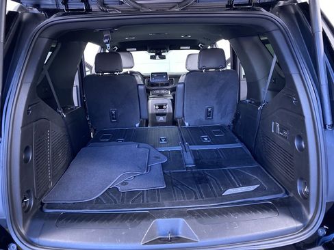 Certified 2022 Chevrolet Tahoe LT w/ Luxury Package image 14