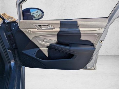Certified 2024 Volkswagen GTI SE image 27