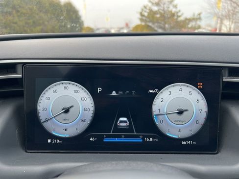 Used 2024 Hyundai Tucson Limited image 14