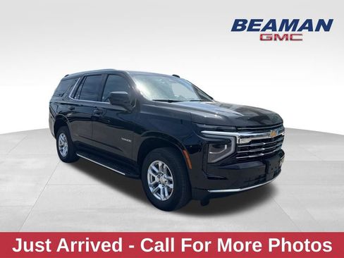 Used 2025 Chevrolet Tahoe LT image 1