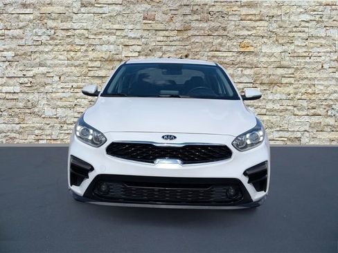 Used 2019 Kia Forte EX image 3