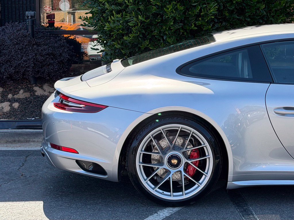Used 2018 Porsche 911 Carrera GTS RWD image 21