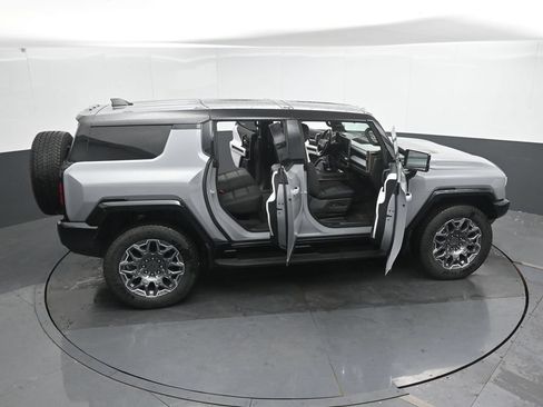 Used 2025 GMC Hummer EV 3X AWD/4WD image 48