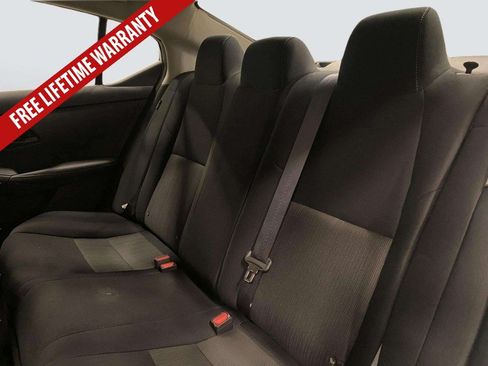 Used 2024 Nissan Sentra SV FWD image 30
