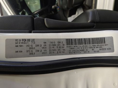 Used 2018 Jeep Grand Cherokee High Altitude image 32