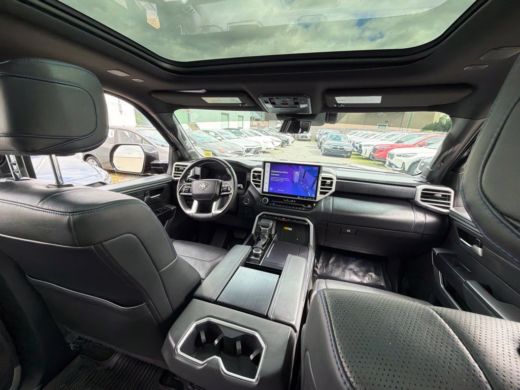 Used 2023 Toyota Sequoia Platinum AWD/4WD image 30
